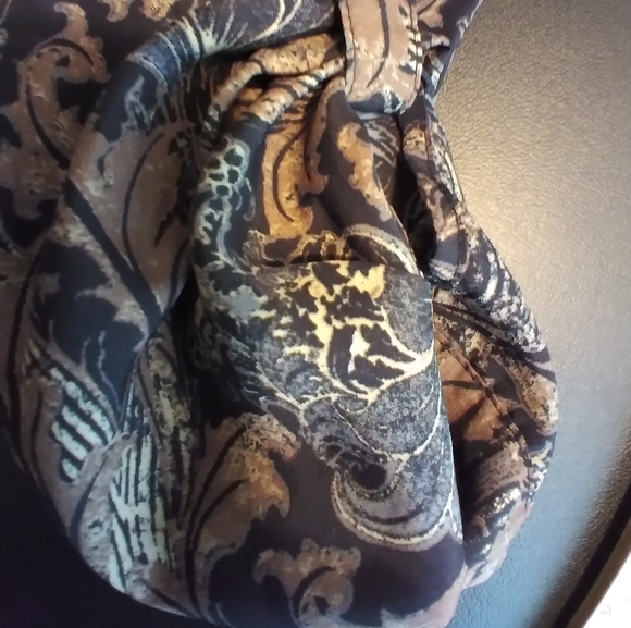 New York & Co Elegant Paisley Women's Top Ruffled Size S. Office Workwear Trip - Picture 4 of 11